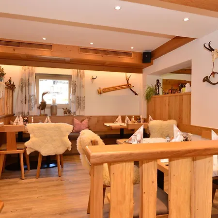 Alphorn Hotel