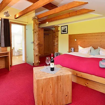 Alphorn Hotel