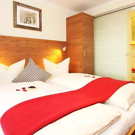 Alphorn Hotel