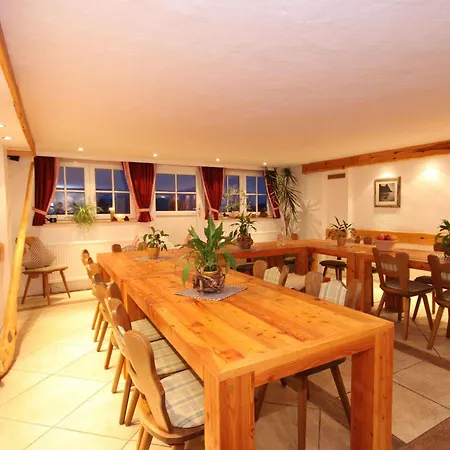 Alphorn Hotel 3*